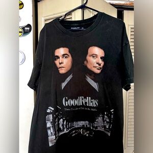Abercrombie & Fitch Goodfellas Movie poster T-shirt XL worn once lightly.